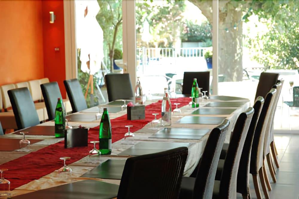 Logis Le Printemps Hotel Restaurant - Montelimar Luaran gambar